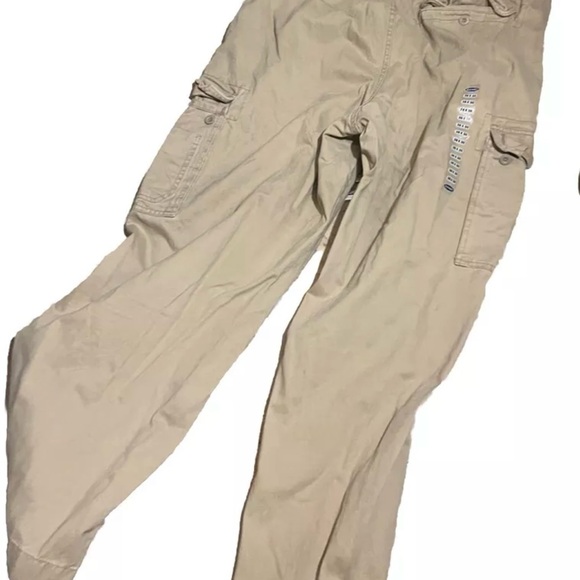 Men's Old Navy Cargo Khakis Size 38x30 - Picture 2 of 7